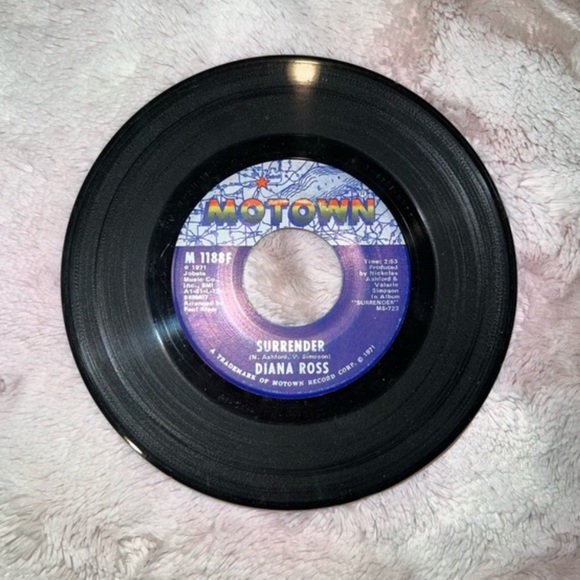 Motown Diana Ross Vinyl Record 2 singles - vintage collectible